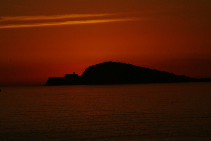 Tramonti sulla costa di Enea